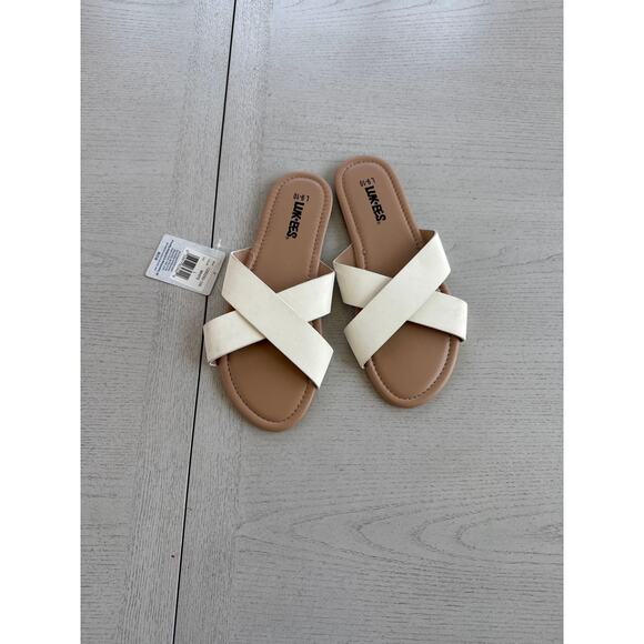 NWT LukEEs by Mukluks Flat Sandals Summer Beachy (A1) - Picture 1 of 4